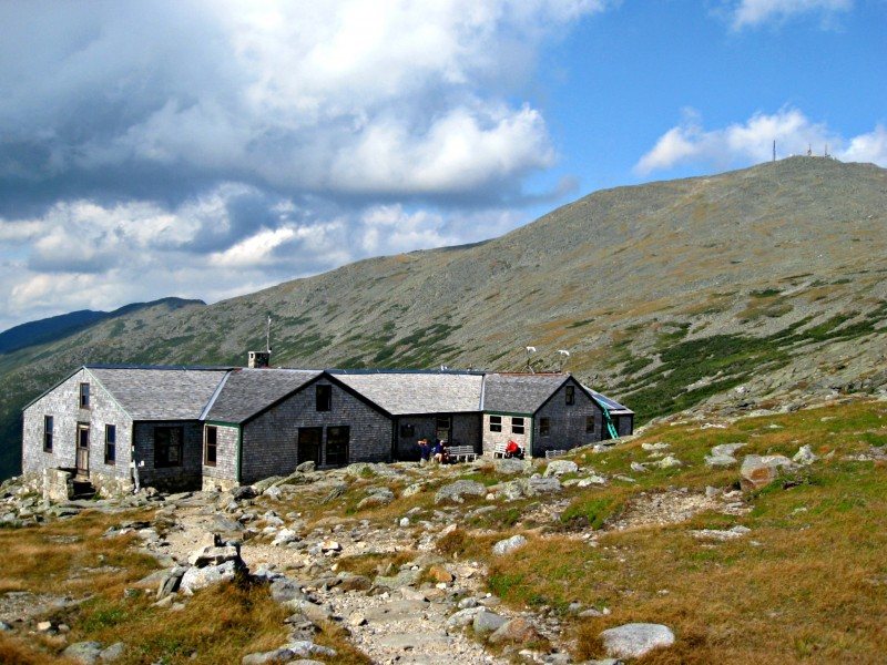 Lakes of the Clouds Hut