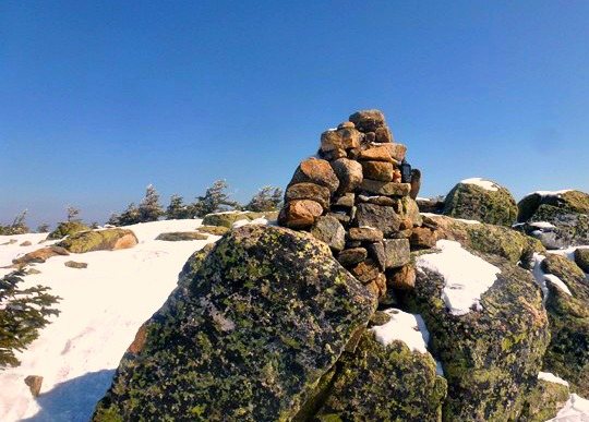 bond summit cairn